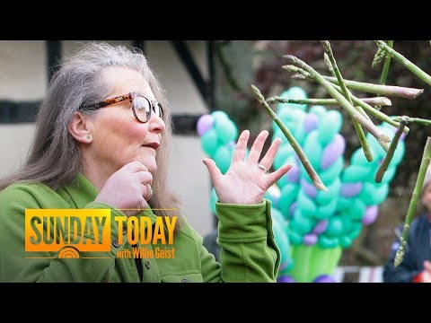 This Woman Has Predicted The Future Using Asparagus | Sunday TODAY
